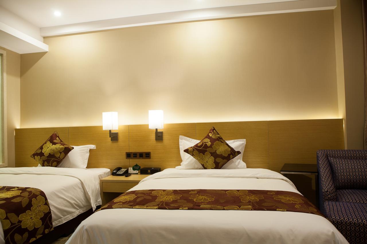 Guangzhou Wan Ao Hotel Plaza Limited Airport Express Hotel Room photo