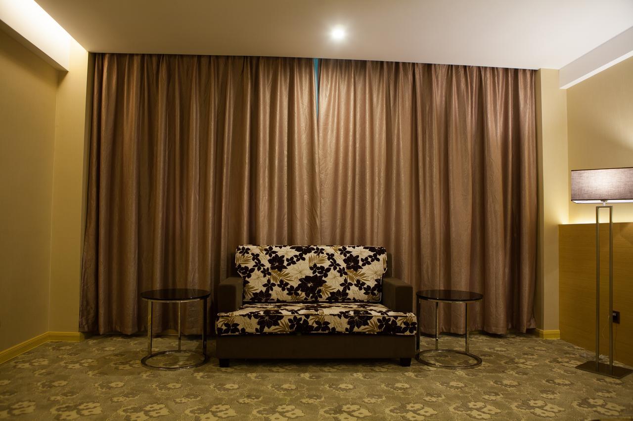 Guangzhou Wan Ao Hotel Plaza Limited Airport Express Hotel Room photo